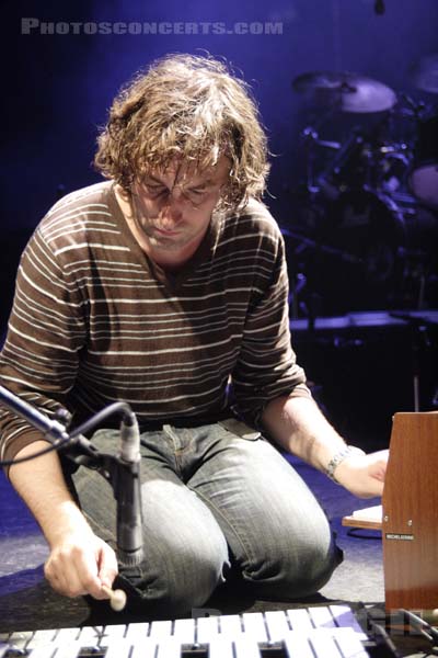 YANN TIERSEN - 2005-06-23 - PARIS - La Cigale - 